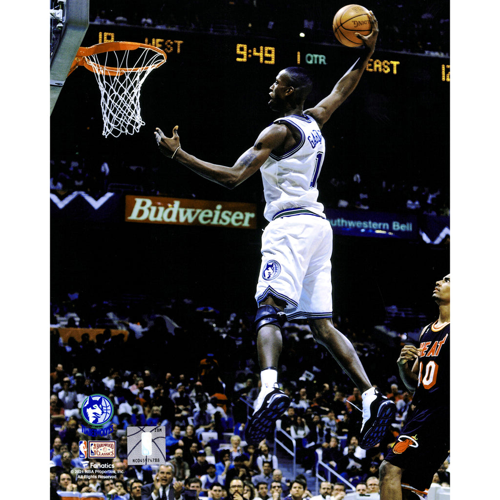 PRE-ORDER: Kevin Garnett Autographed Minnesota Timberwolves 16x20 Photo Autographs Fan HQ