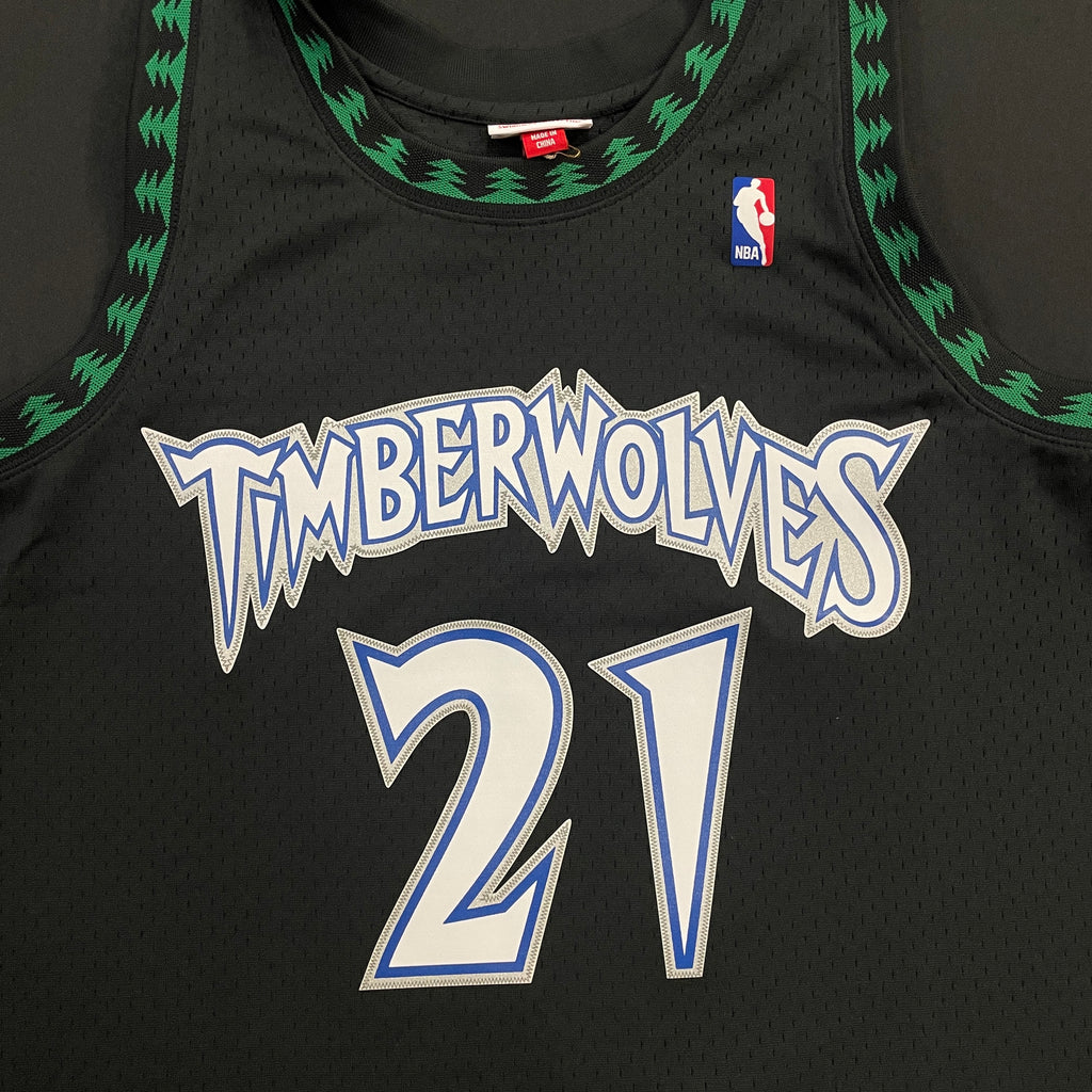 Kevin Garnett Autographed Black Minnesota Timberwolves Mitchell & Ness Jersey w/ HOF 20 Inscription Autographs FanHQ