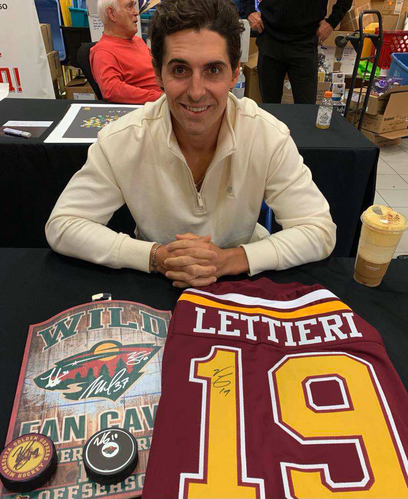 Vinni Lettieri Autographed Minnesota Golden Gophers Logo Puck Autographs FanHQ