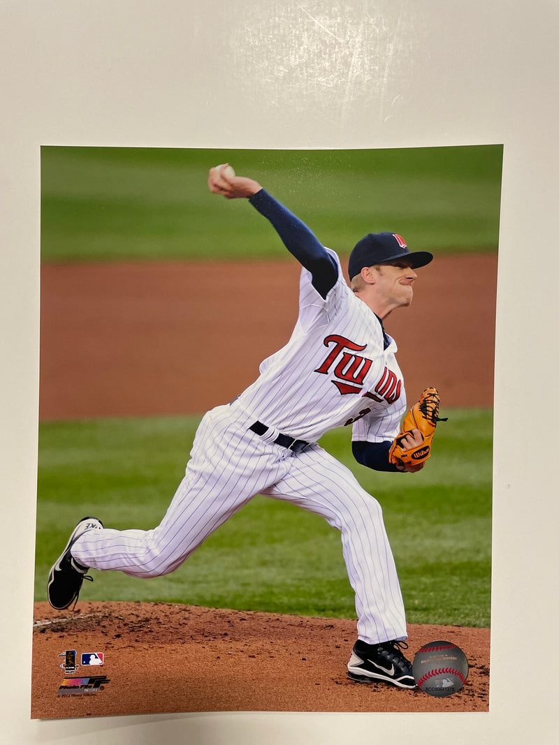 Assorted Minnesota Twins Unsigned 8x10 Photos (Multiple To Choose From) Collectibles Fan HQ Cole DeVries - White Jersey Pitching