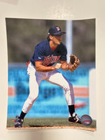 Assorted Minnesota Twins Unsigned 8x10 Photos (Multiple To Choose From) Collectibles Fan HQ Scott Leius - Fielding