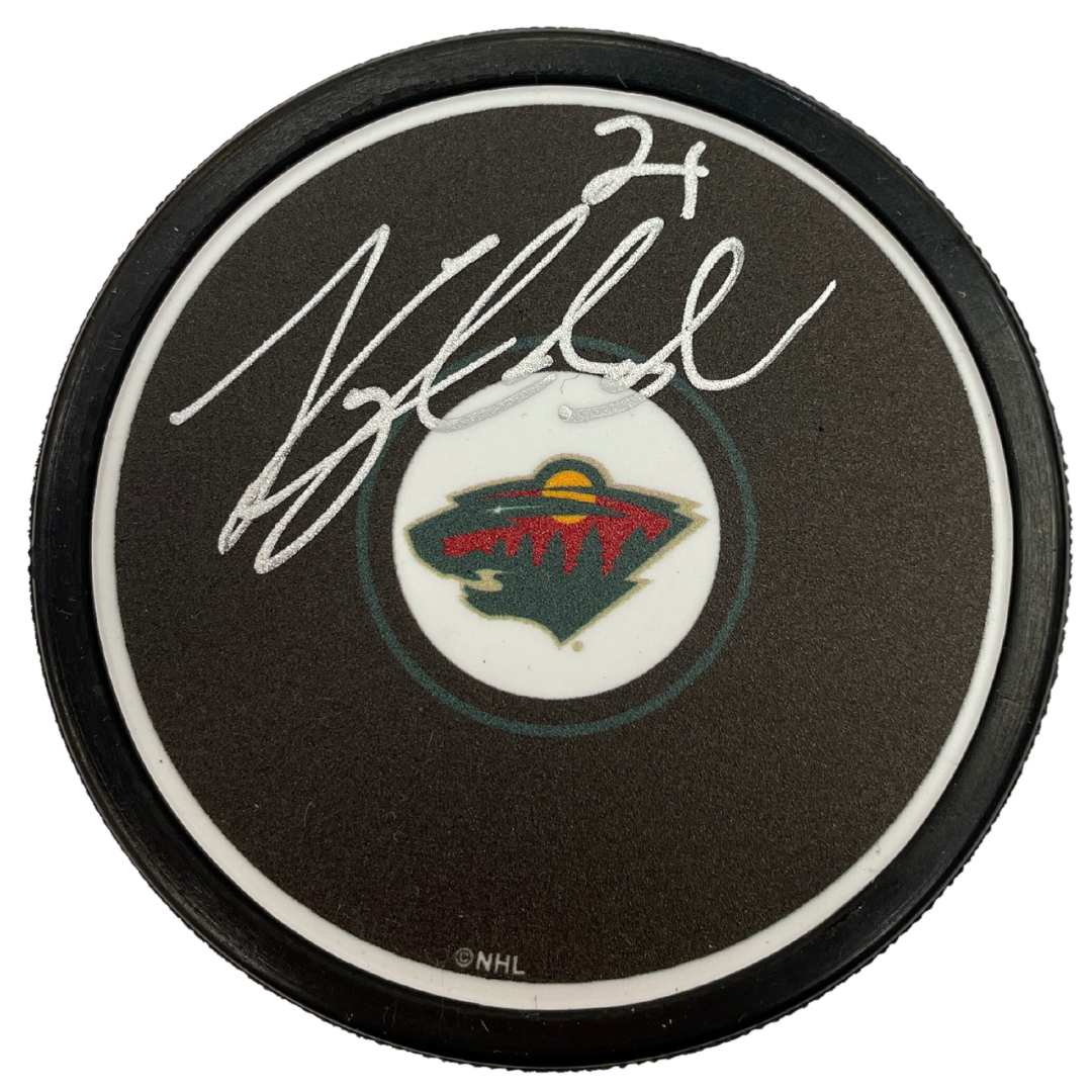 Kyle Brodziak Autographed Minnesota Wild Logo Puck – Fan HQ