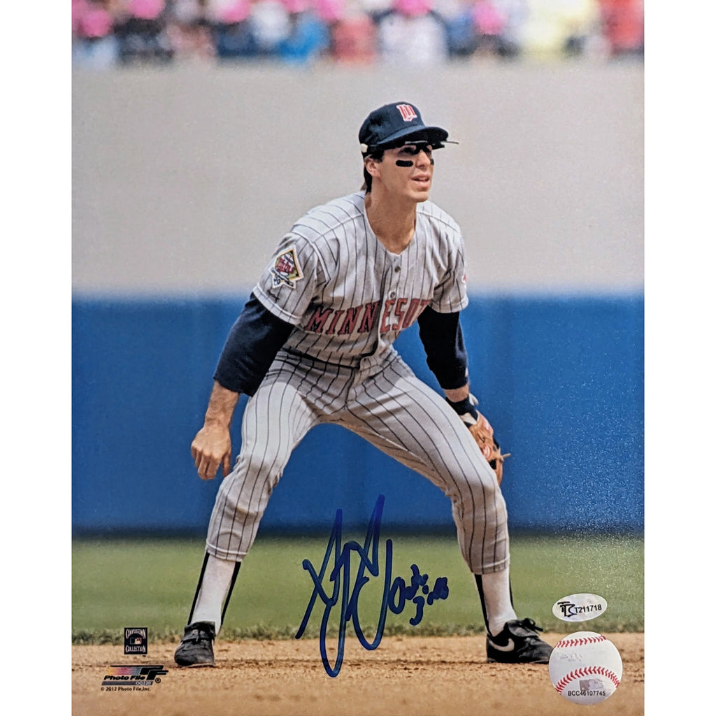 Greg Gagne Autographed Minnesota Twins 8x10 Photo Fielding Autographs FanHQ   