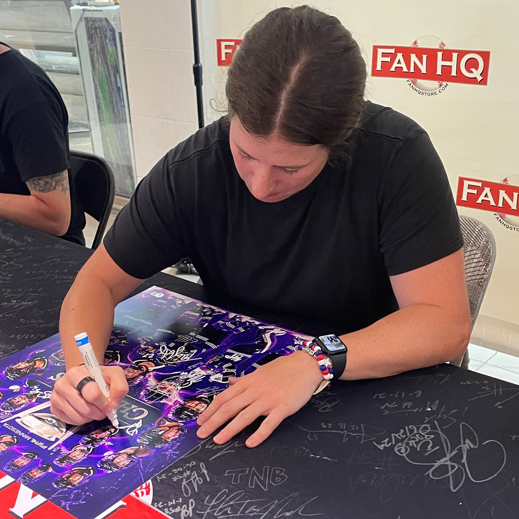 Kelly Pannek Autographed Minnesota Frost 8x10 Photo Autographs FanHQ