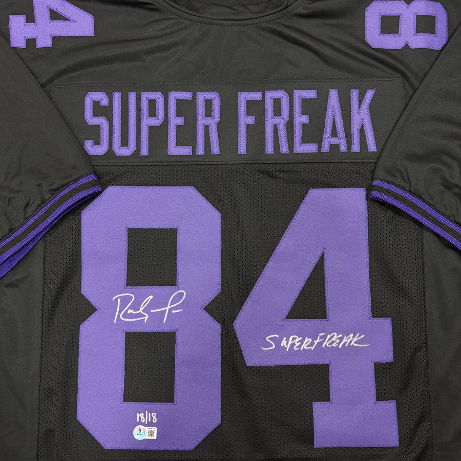 Fan HQ Exclusives