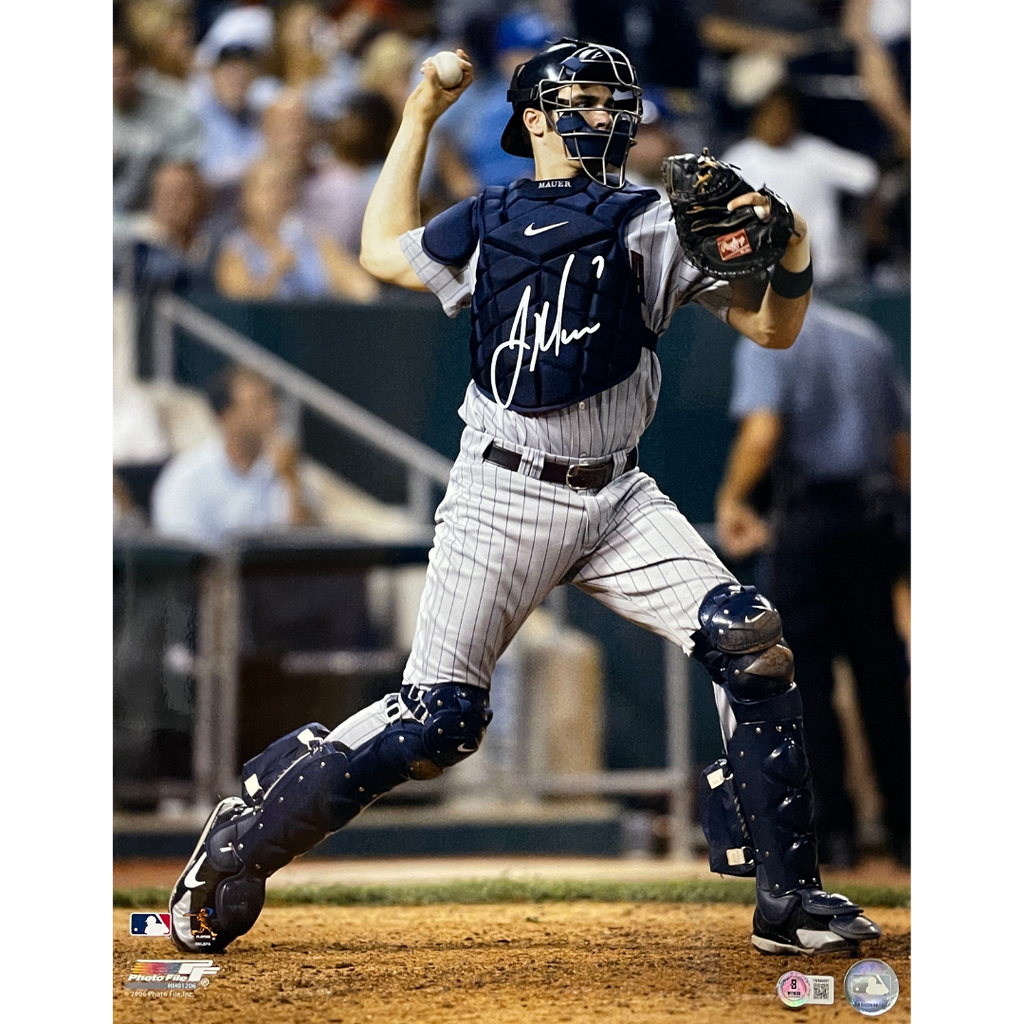 Joe Mauer Autographed Minnesota Twins 16x20 Photo Autographs Fan HQ   