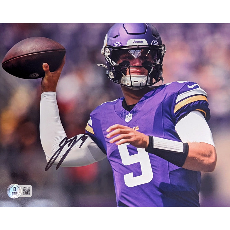 J.J. McCarthy Autographed Minnesota Vikings 8x10 Photo – Fan HQ