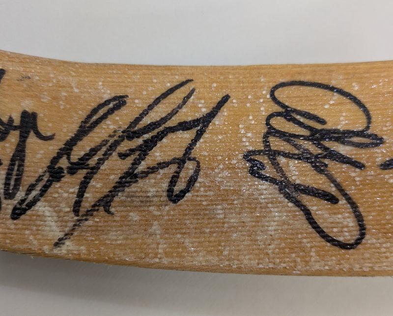 Peter Bondra Game Used 1992-93 Washington Capitals Team Signed Hockey Stick